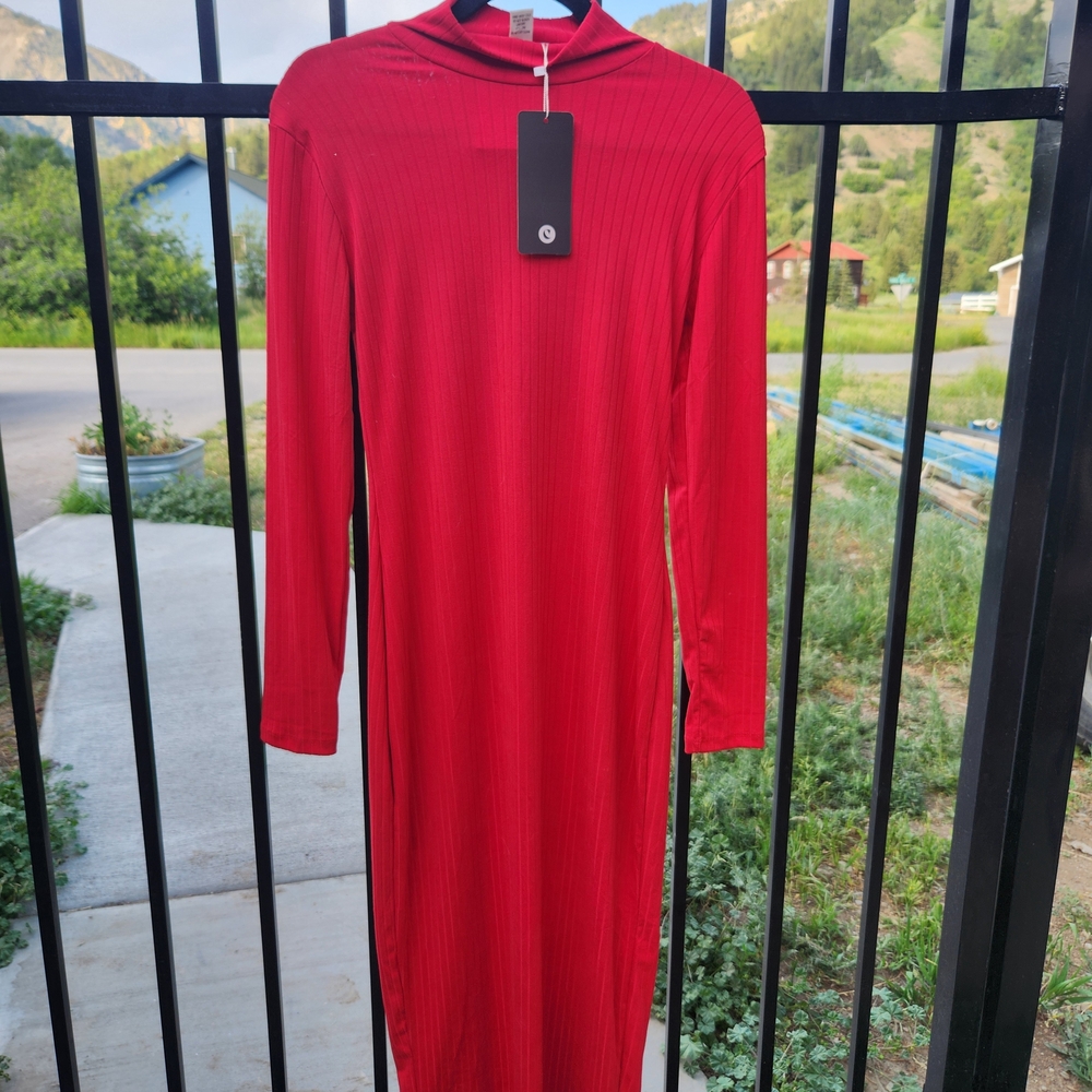 Red longsleeve midi dress (L) Capella brand NWT